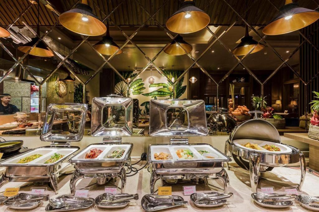 Sunflower Cbq Hotel 호치민 외부 사진