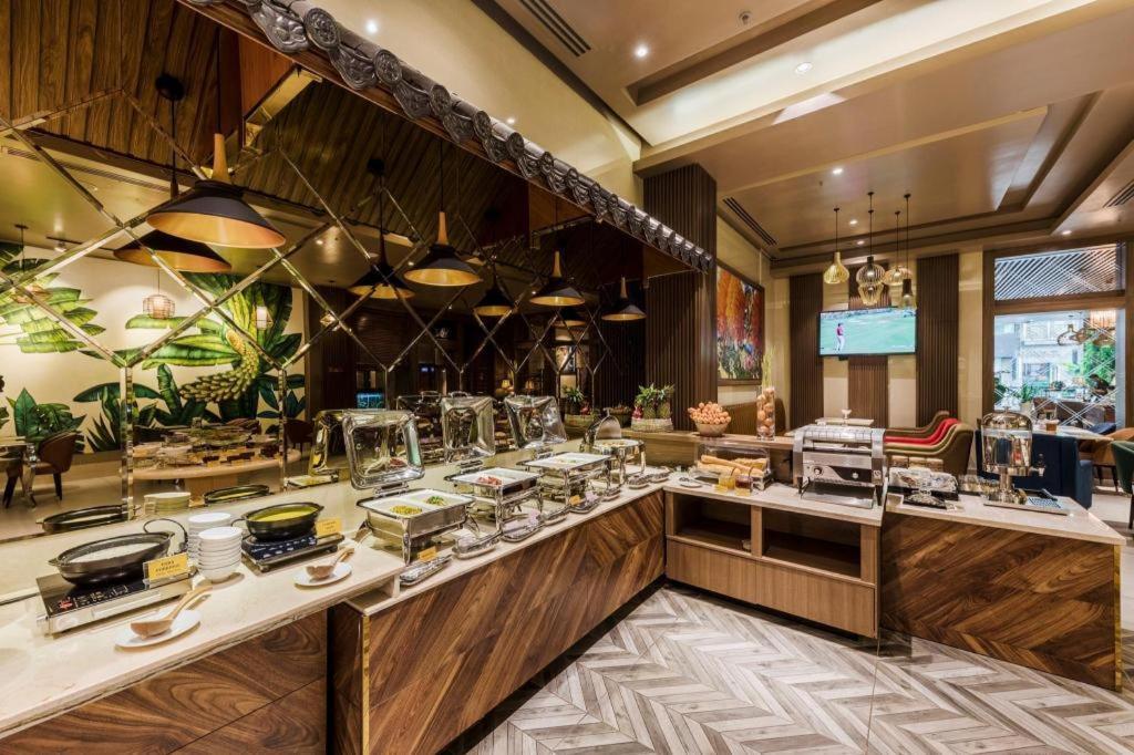 Sunflower Cbq Hotel 호치민 외부 사진
